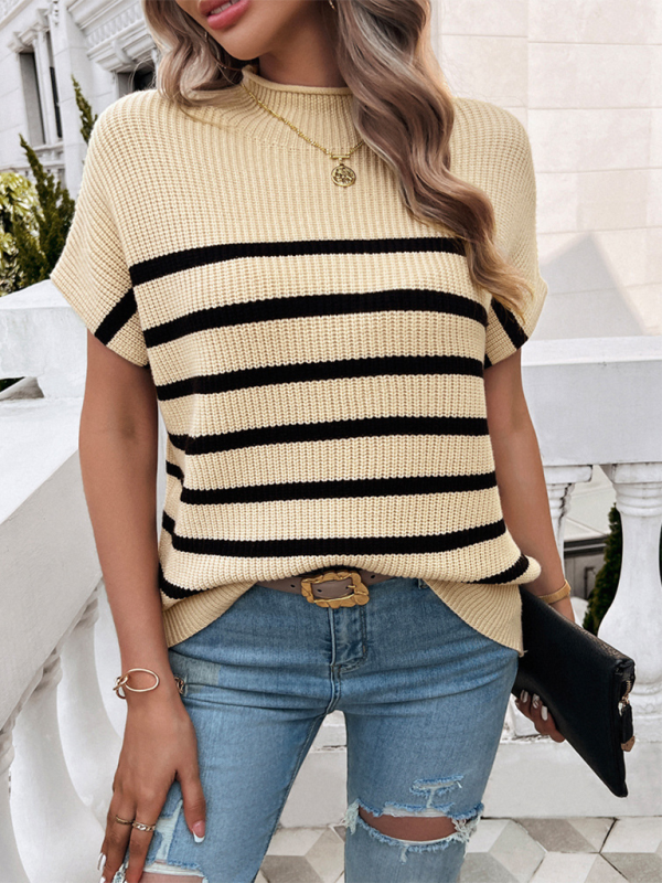 Women’s contrasting color short-sleeved pullover sweater