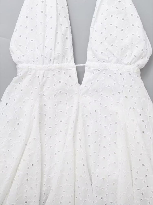 Women’s halterneck V-neck hollow embroidered backless strappy short dress
