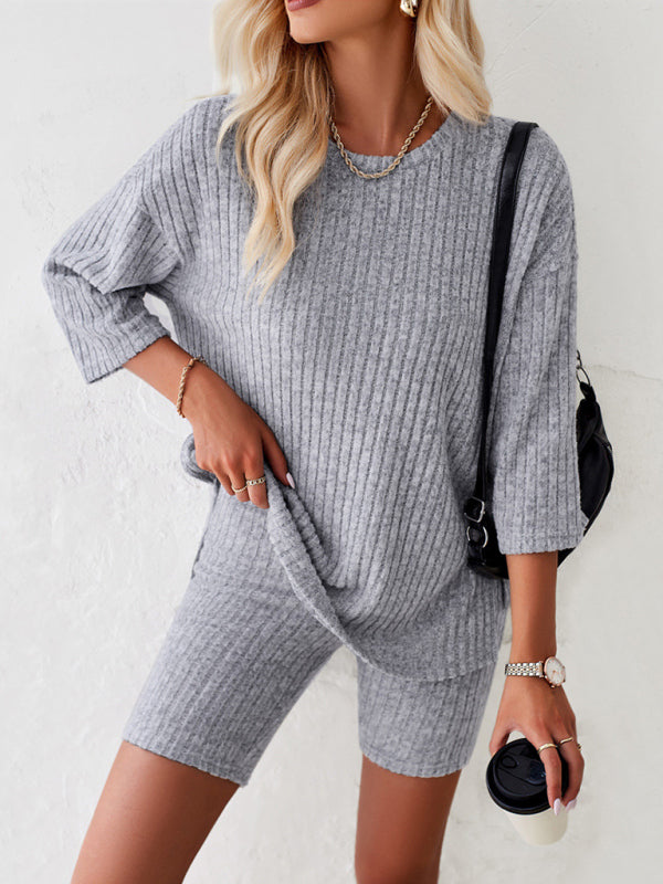 Women’s new style elegant fashionable and casual round neck and mid-sleeve suit