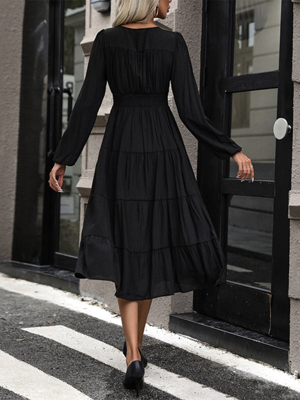 Women’s new temperament V-neck black long-sleeved dress