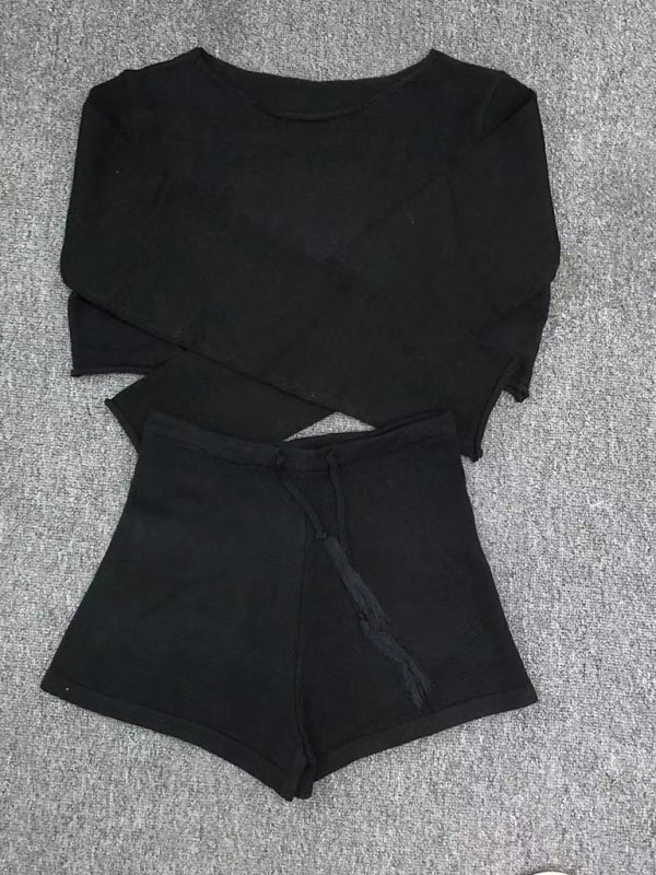 Women’s resort casual striped knitted midriff-baring sexy shorts set